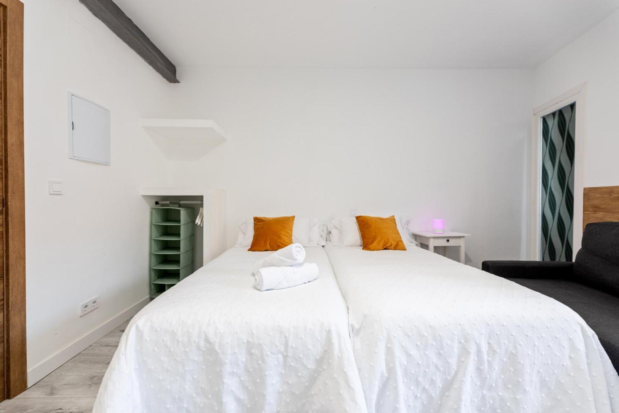 Los Apartamentos Jacinto Benavente Centro Madrid Exteriér fotografie